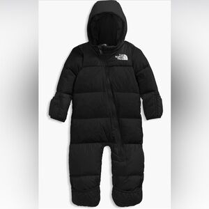 The North Face baby 1996 Retro Nuptse® 700
Fill Power Down Bunting 0-3 months